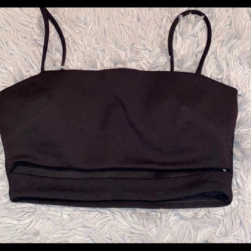 Black crop top